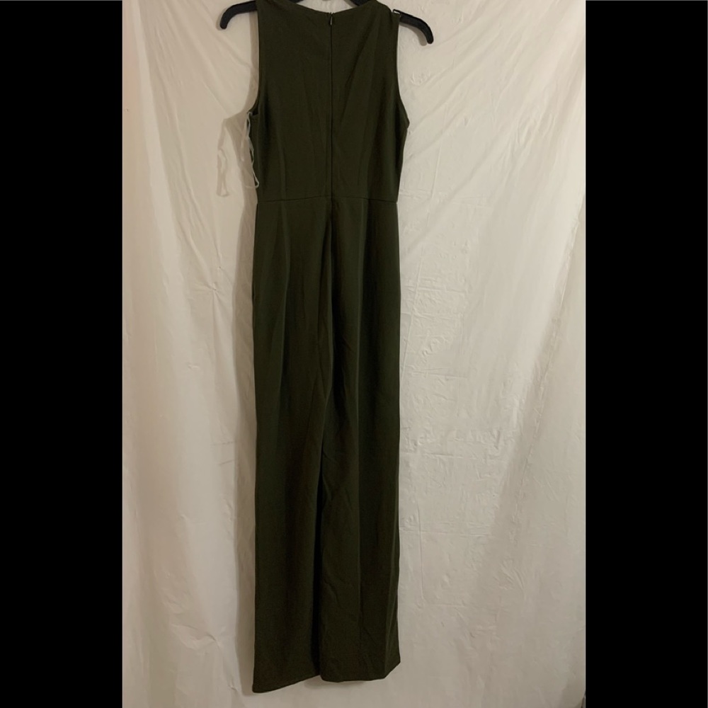 NWT JLUXLABEL Olive sexy jumpsuit - Picture 9 of 9